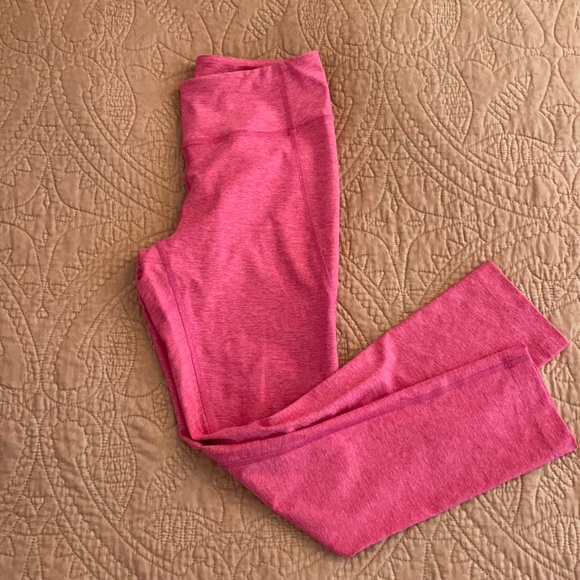 Pink Outdoor Voices 3/4 Leggings - Picture 1 of 3